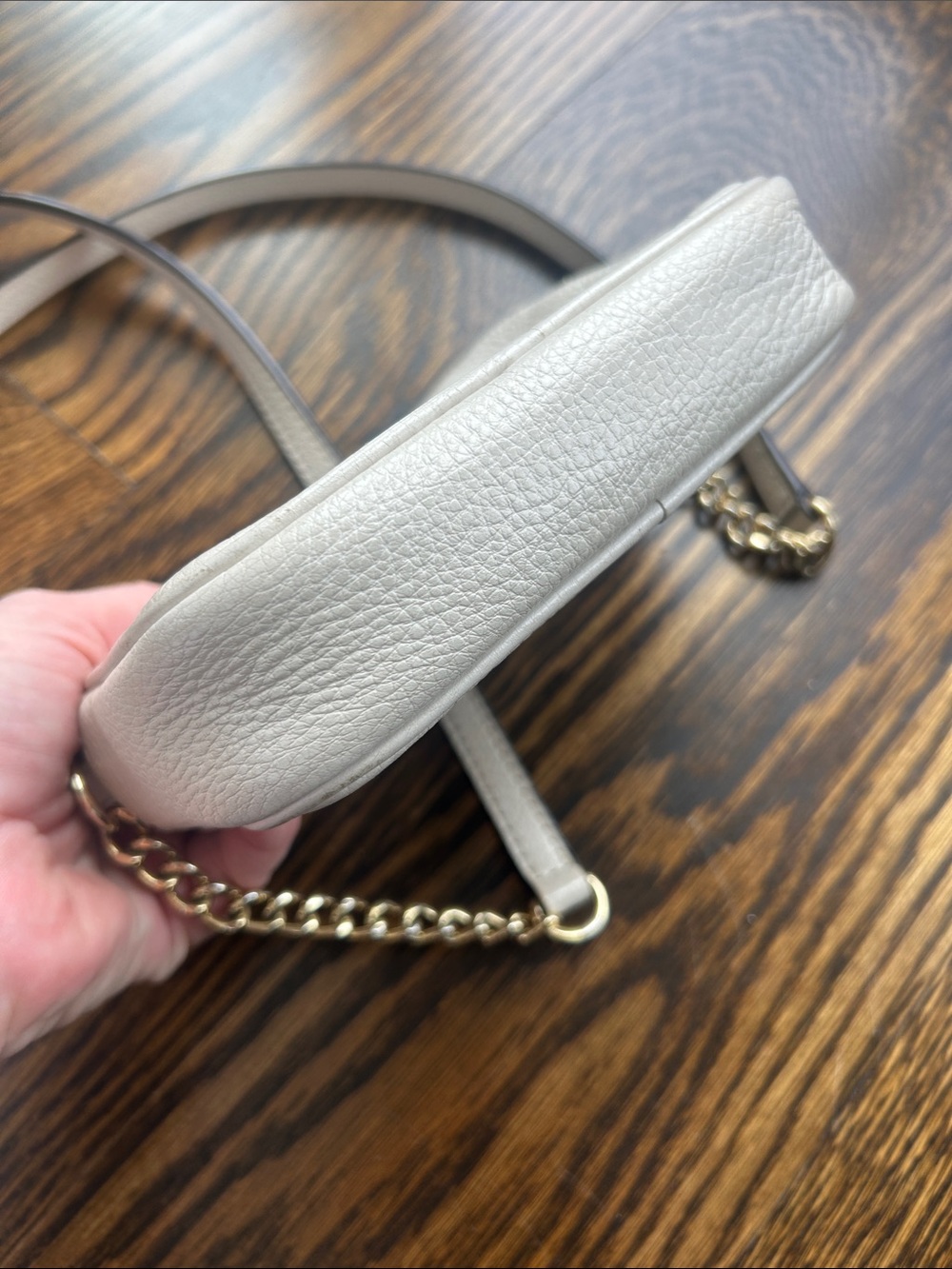 Michael Kors crossbody purse - Picture 4 of 5